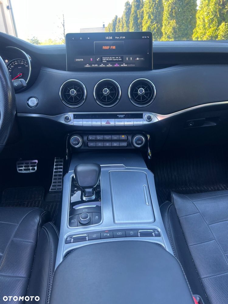 Kia Stinger 3.3 T-GDI V6 GT Prestige Line AWD - 19