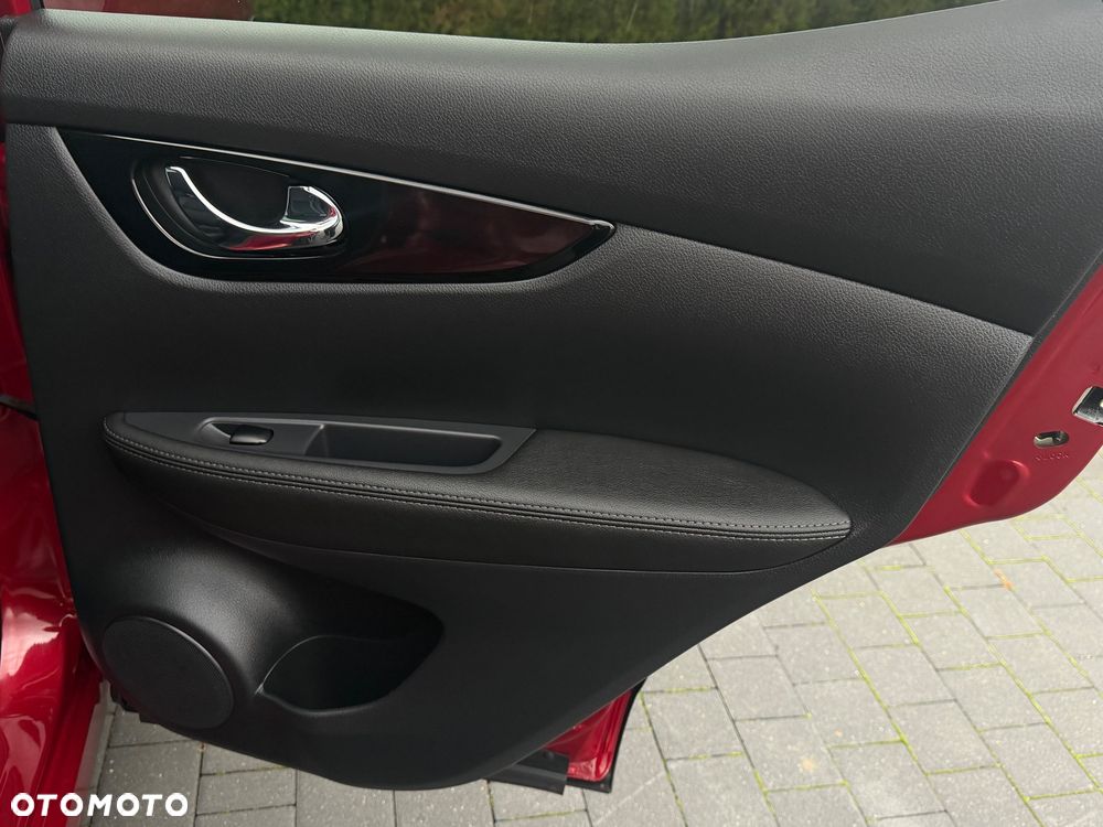 Nissan Qashqai 1.6 DIG-T Tekna+ - 36