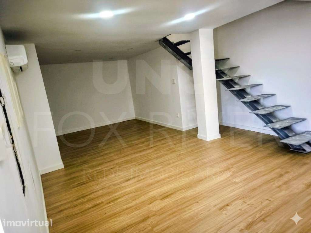 Moradia T2 recuperada para venda - Grande imagem: 5/8