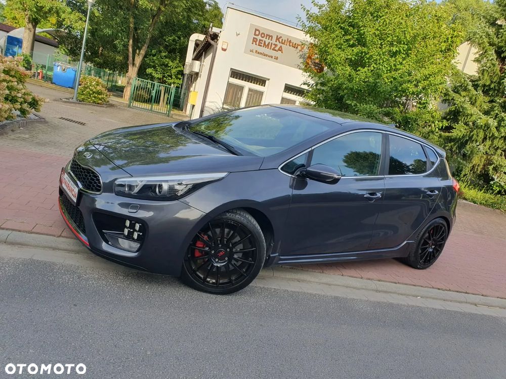 Kia Ceed 1.6 T-GDI GT XL - 20