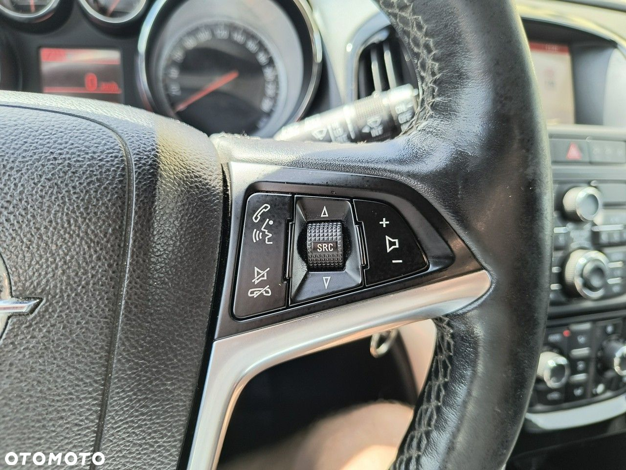 Opel Astra IV 2.0 CDTI Cosmo S&S - 20