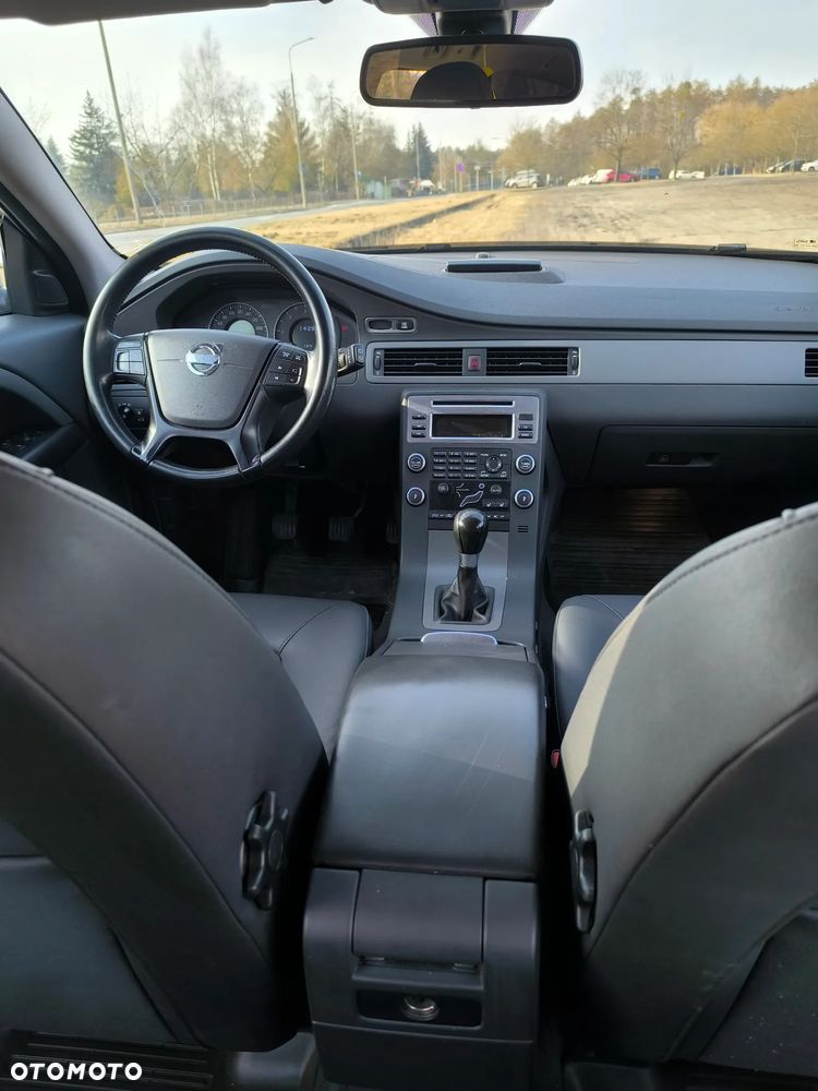 Volvo V70 - 8