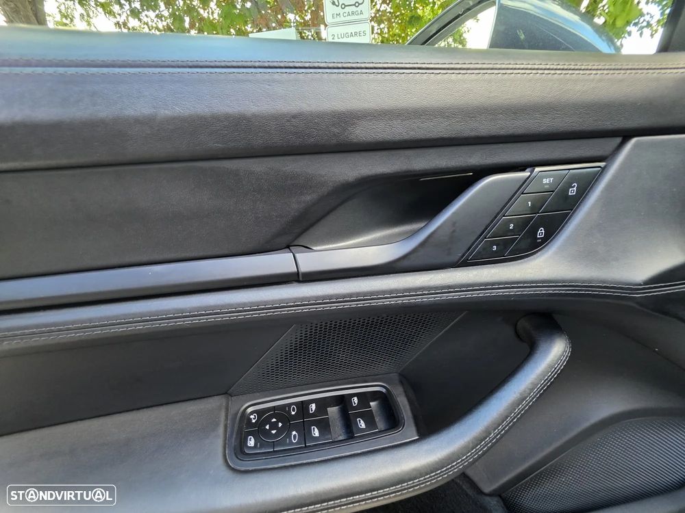 Porsche Taycan 4S Bateria Performance Plus - 14