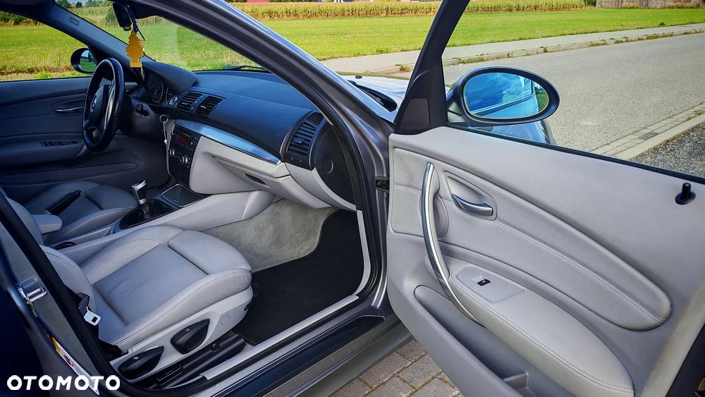 BMW Seria 1 120d - 9