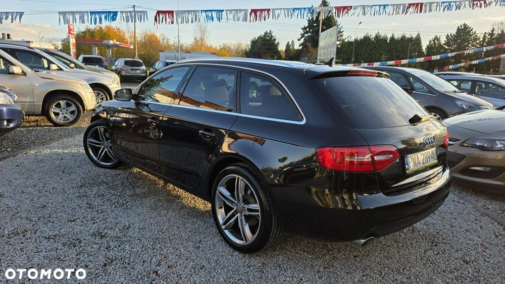 Audi A4 Avant - 14