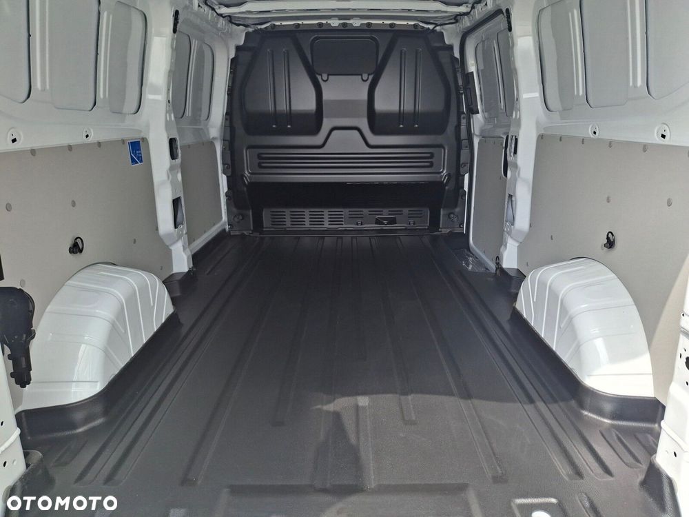 Volkswagen Transporter Furgon 2.0 TDI 150 KM automat - 17