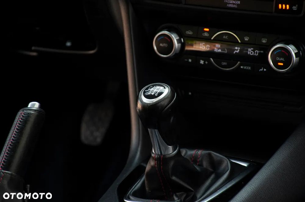 Mazda 3 SKYACTIV-G 165 Sports-Line - 20