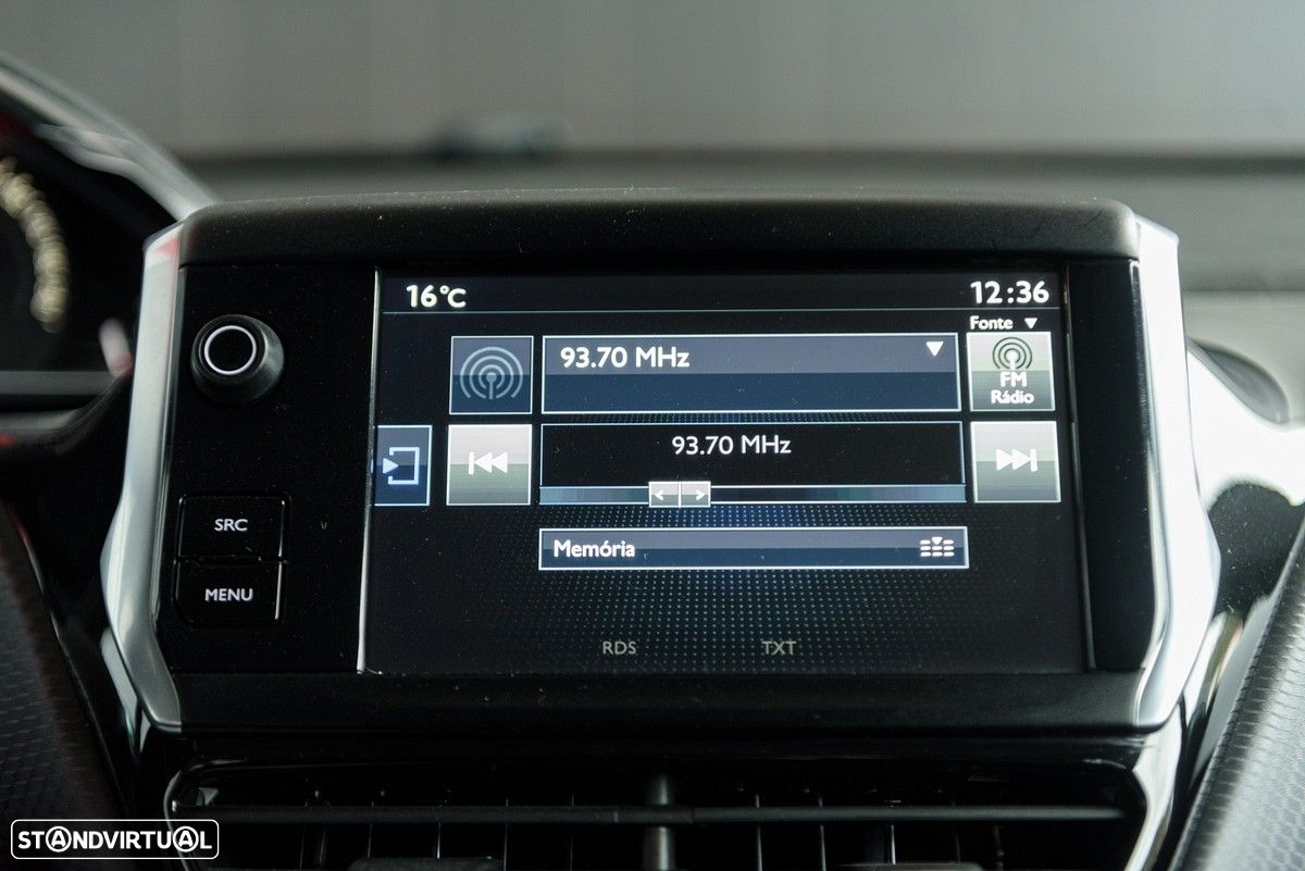 Peugeot 208 1.2 PureTech Allure - 28