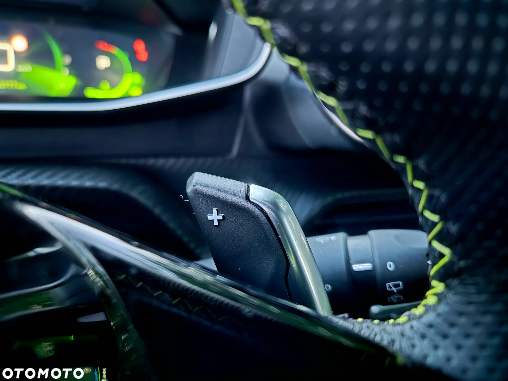 Peugeot 208 PureTech 130 EAT8 GT - 15