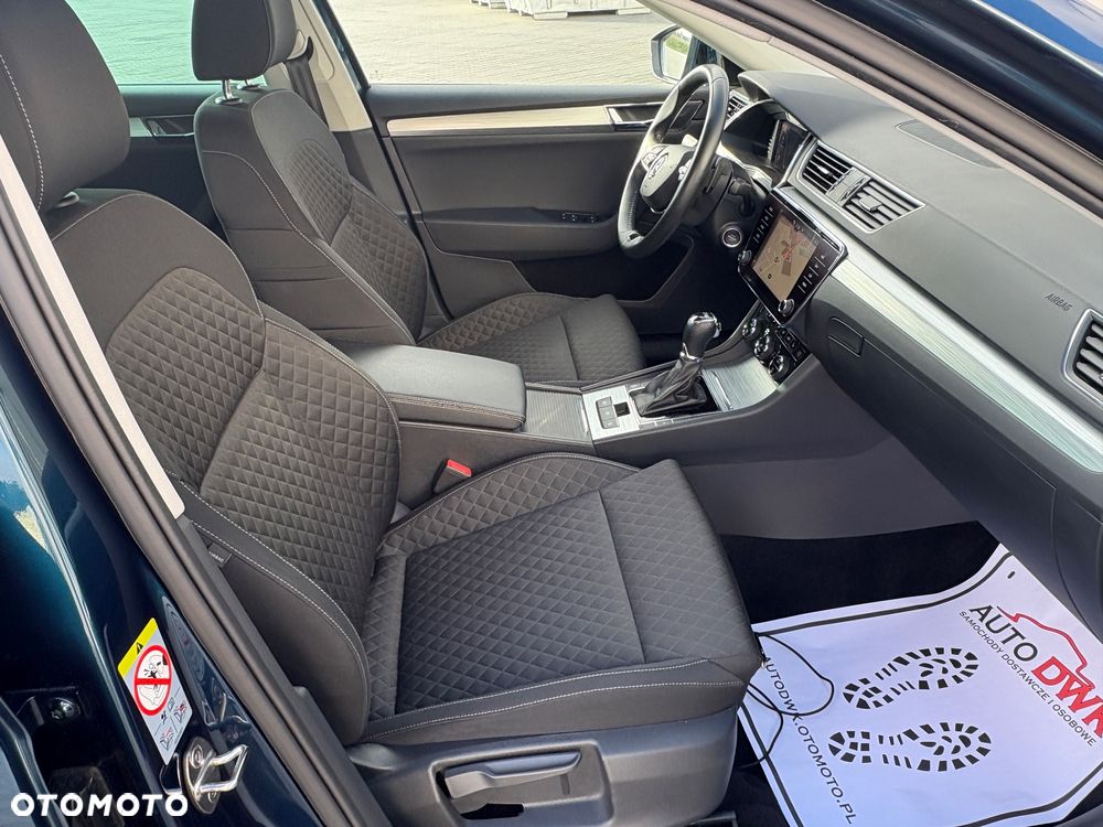 Skoda Superb Combi 2.0 TDI DSG Ambition - 20