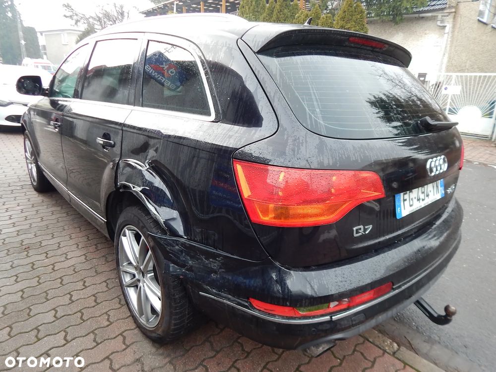Audi Q7 - 12