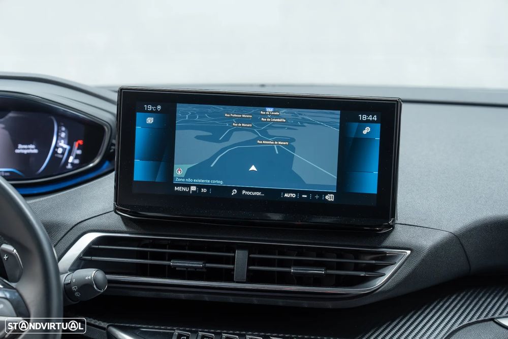 Peugeot 5008 PureTech 130 EAT8 Stop & Start Allure Pack - 27