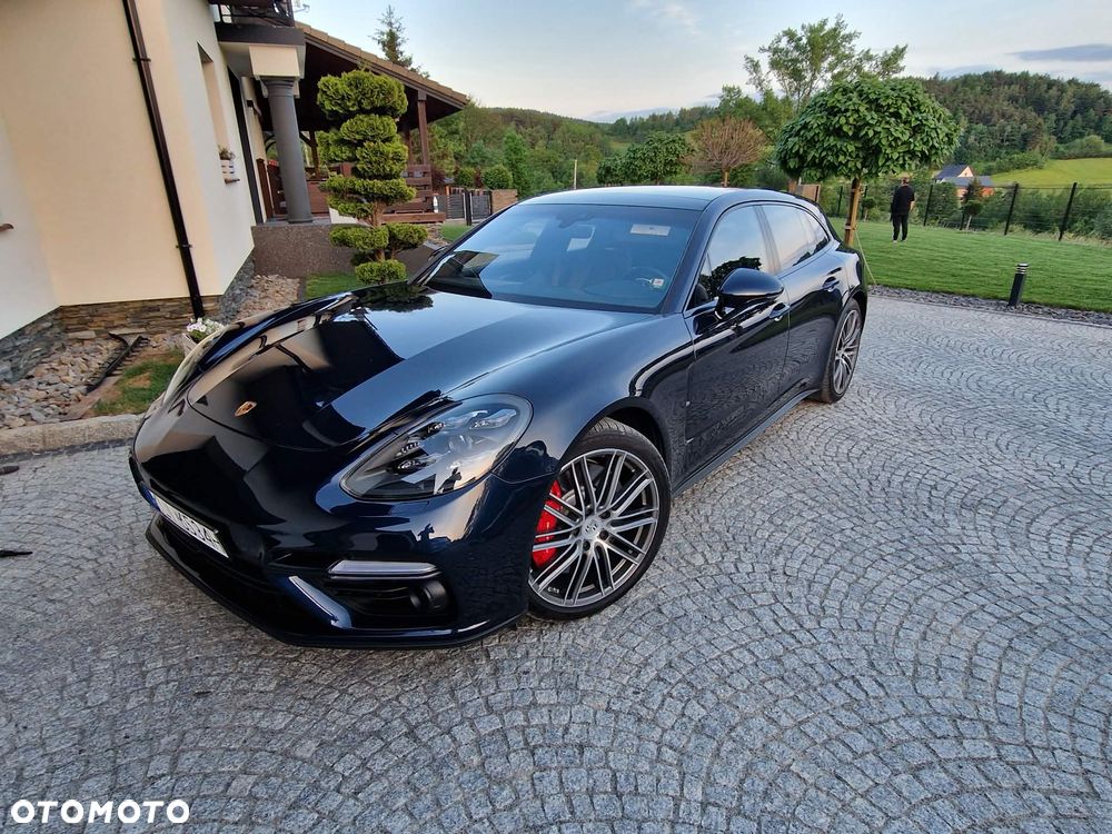 Porsche Panamera Turbo - 2