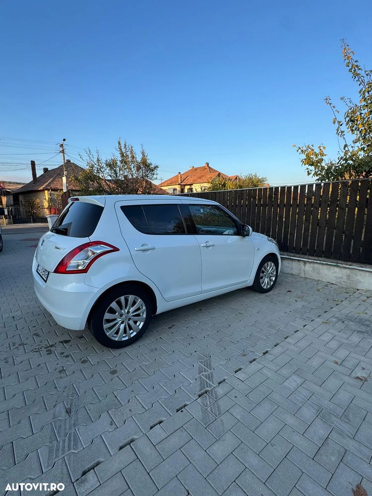 Suzuki Swift - 10