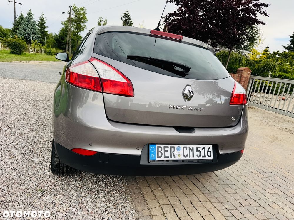 Renault Megane ENERGY TCe 115 Start & Stopp Bose Edition - 6
