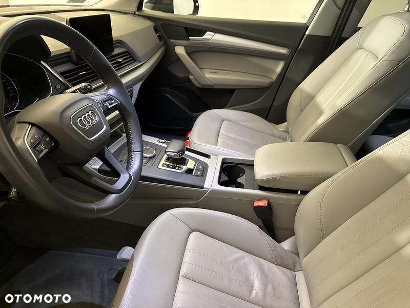 Audi Q5 - 11