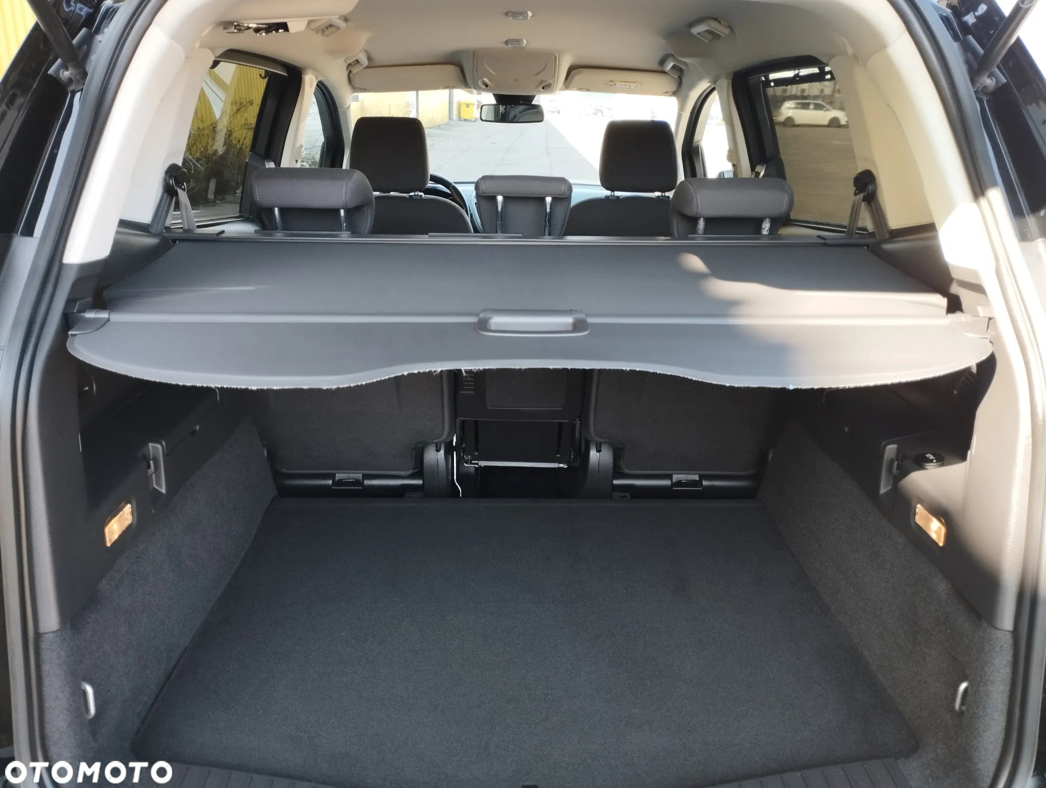 Ford Grand C-MAX 1.5 EcoBoost Start-Stopp-System Titanium - 17