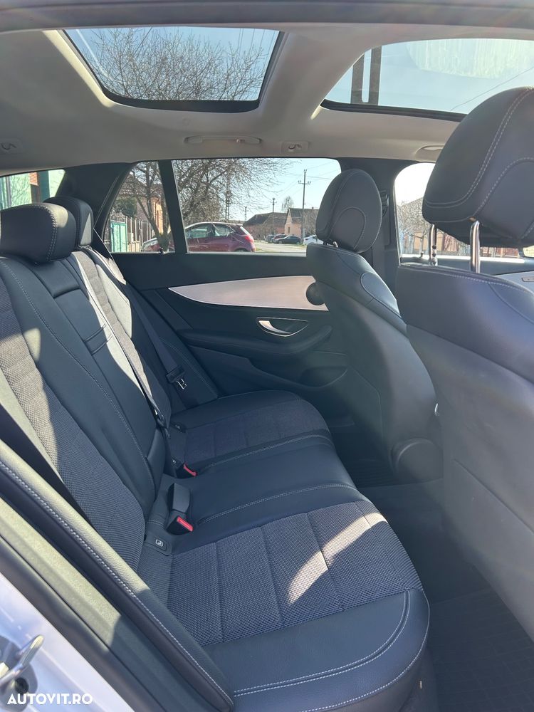 Mercedes-Benz E 300 de 9G-TRONIC Night Edition - 23