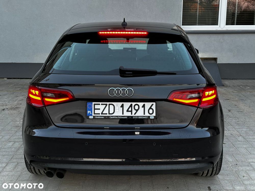 Audi A3 Sportback - 3