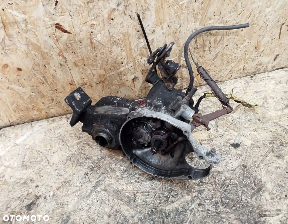 SKRZYNIA BIEGÓW TRABANT P601 - 2