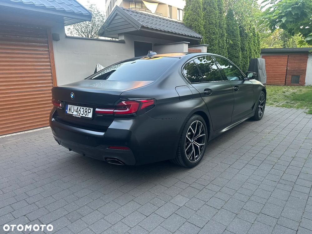 BMW Seria 5 520d xDrive MHEV - 3