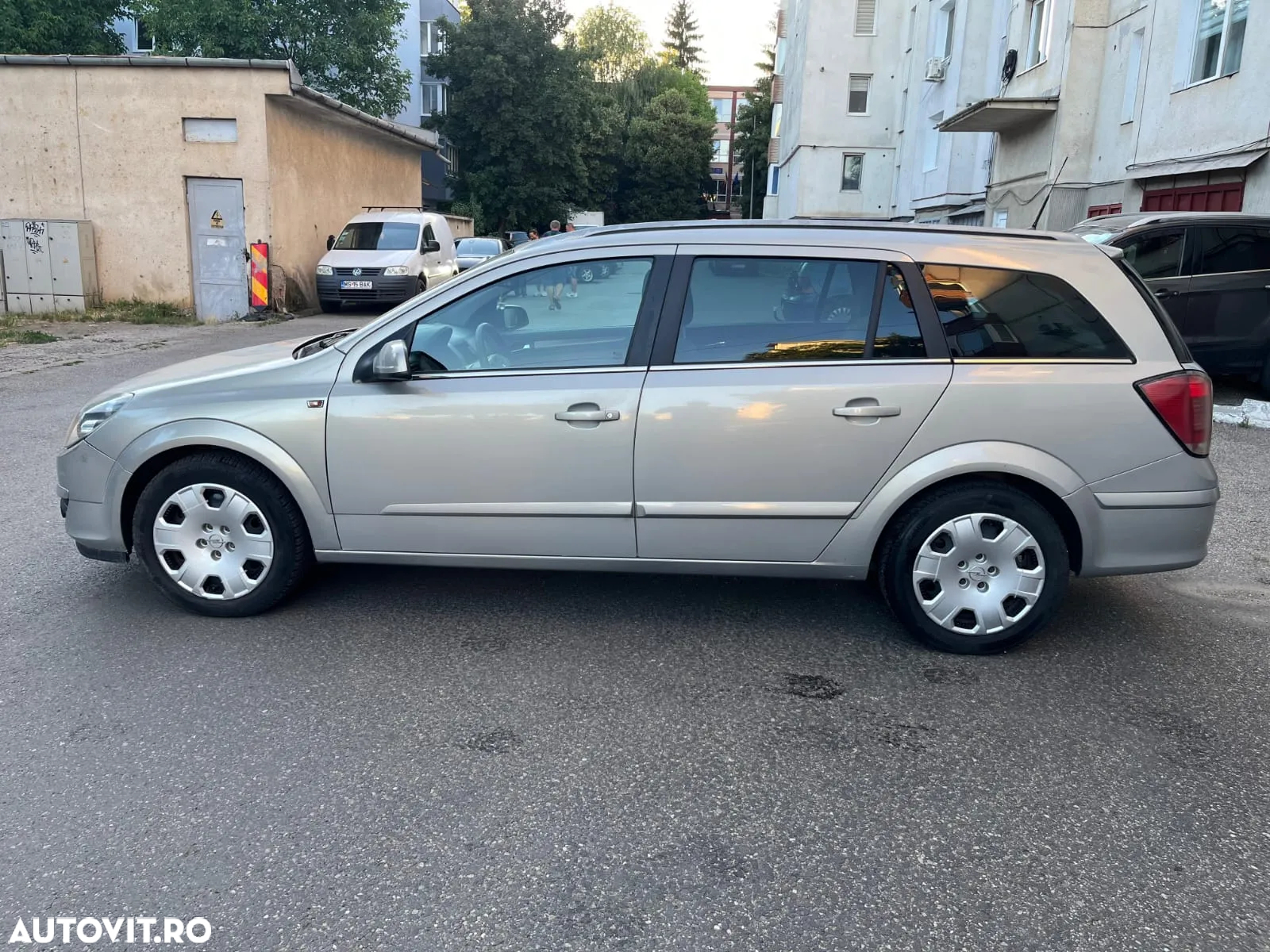 Opel Astra 1.9 CDTI Caravan Elegance - 4