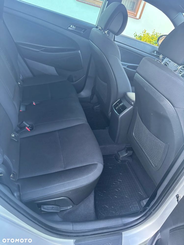 Hyundai Tucson 1.6 GDI BlueDrive Comfort 2WD - 4