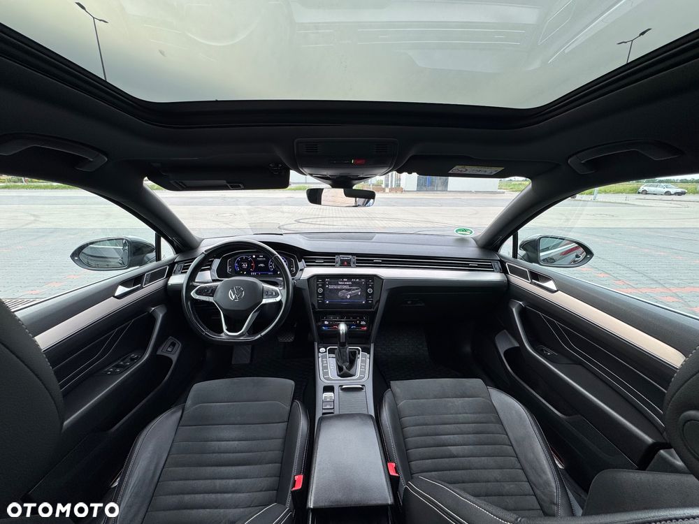 Volkswagen Passat 2.0 TDI SCR DSG Elegance - 15