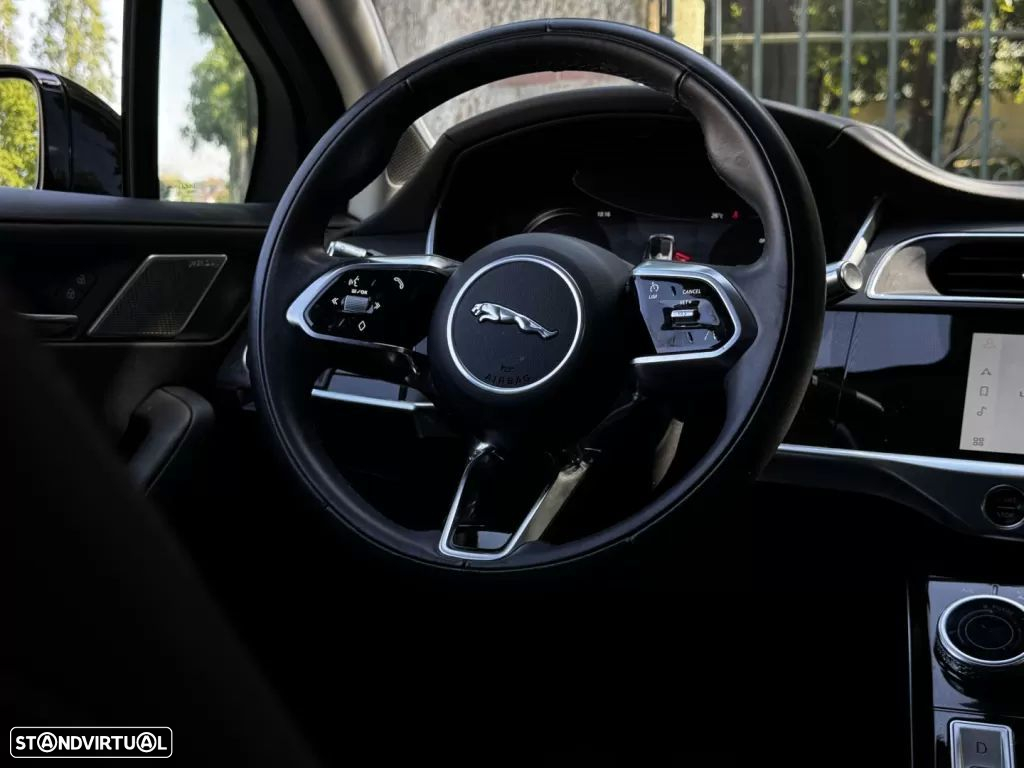 Jaguar I-Pace - 30