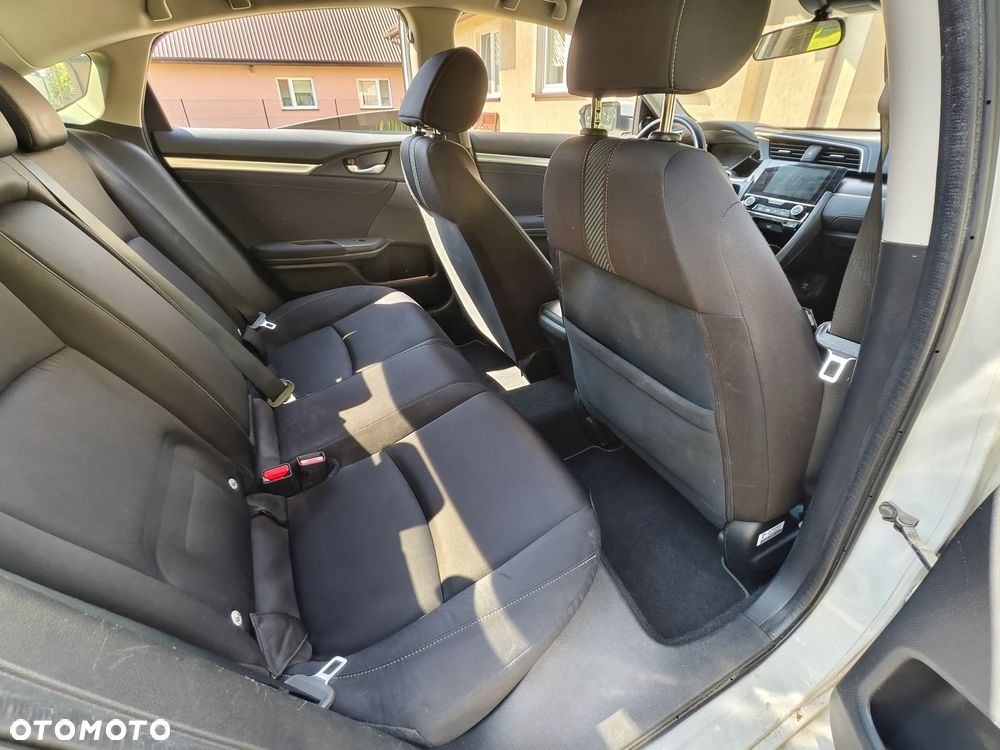 Honda Civic 1.5 i-VTEC Turbo Elegance - 6