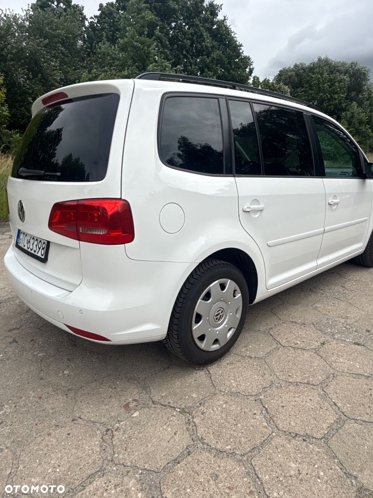Volkswagen Touran 2.0 TDI DPF Comfortline DSG - 5