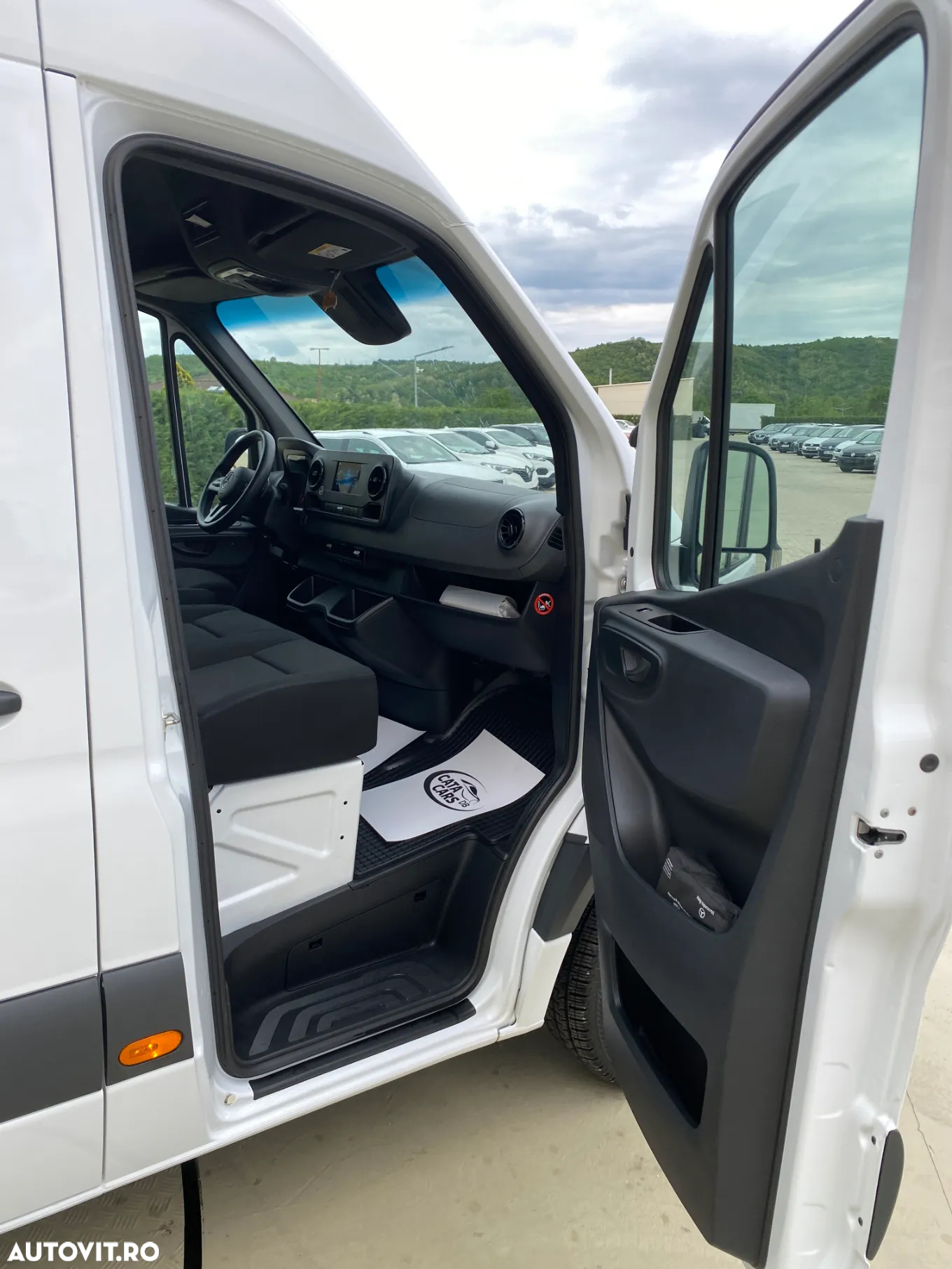 Mercedes-Benz Sprinter 319CDI LUNG AUTOMAT - 20