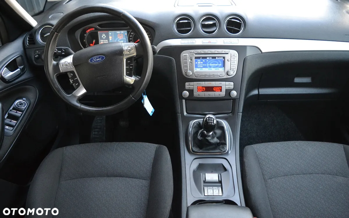 Ford Galaxy 2.0 TDCi Titanium - 14