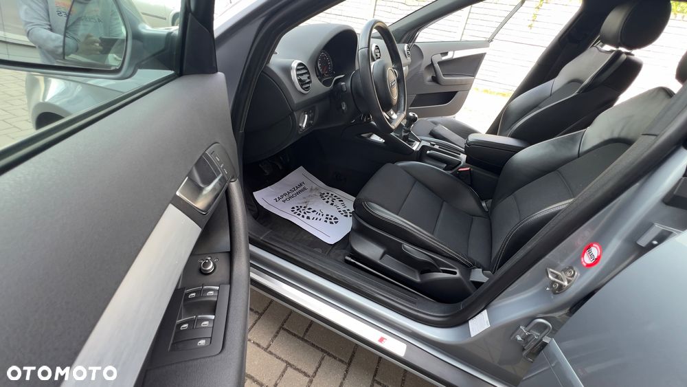 Audi A3 Sportback - 18