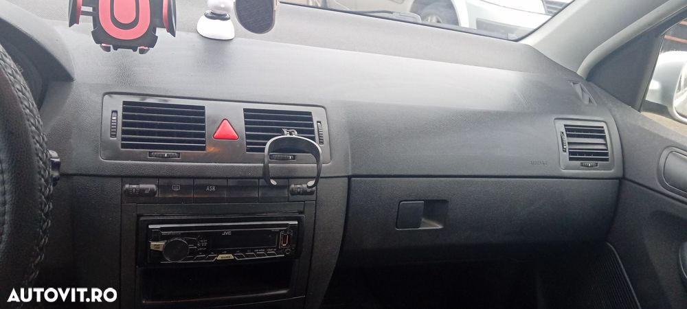 Skoda Fabia 1.4 16V Combi Ambiente - 5