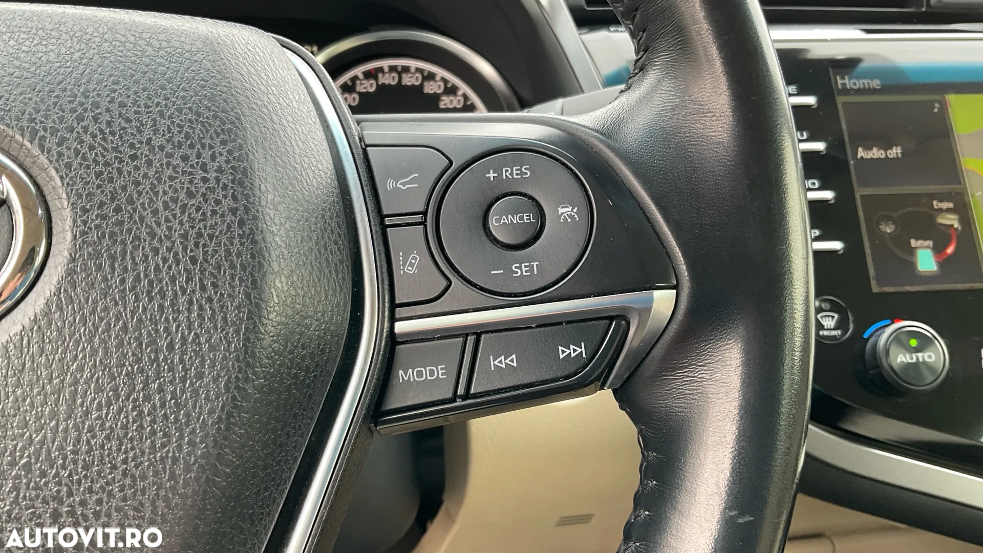 Toyota Camry 2.5 Hybrid Dynamic - 10