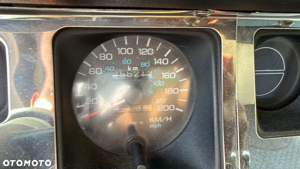 Jeep Wrangler - 9