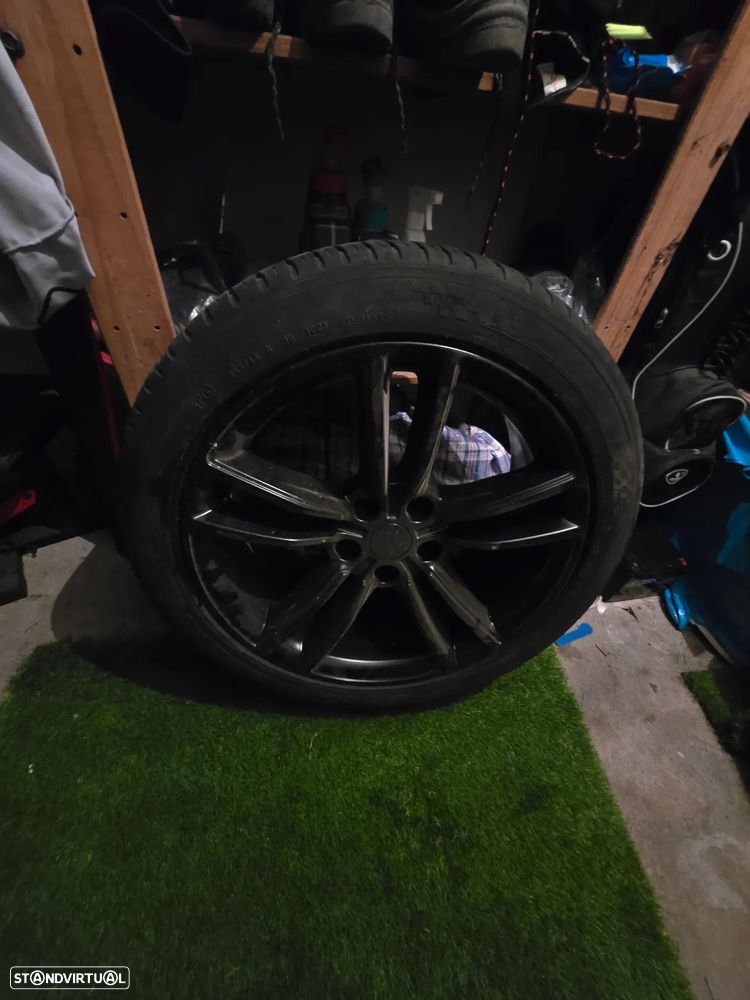 Tesla Model S 85D - 31