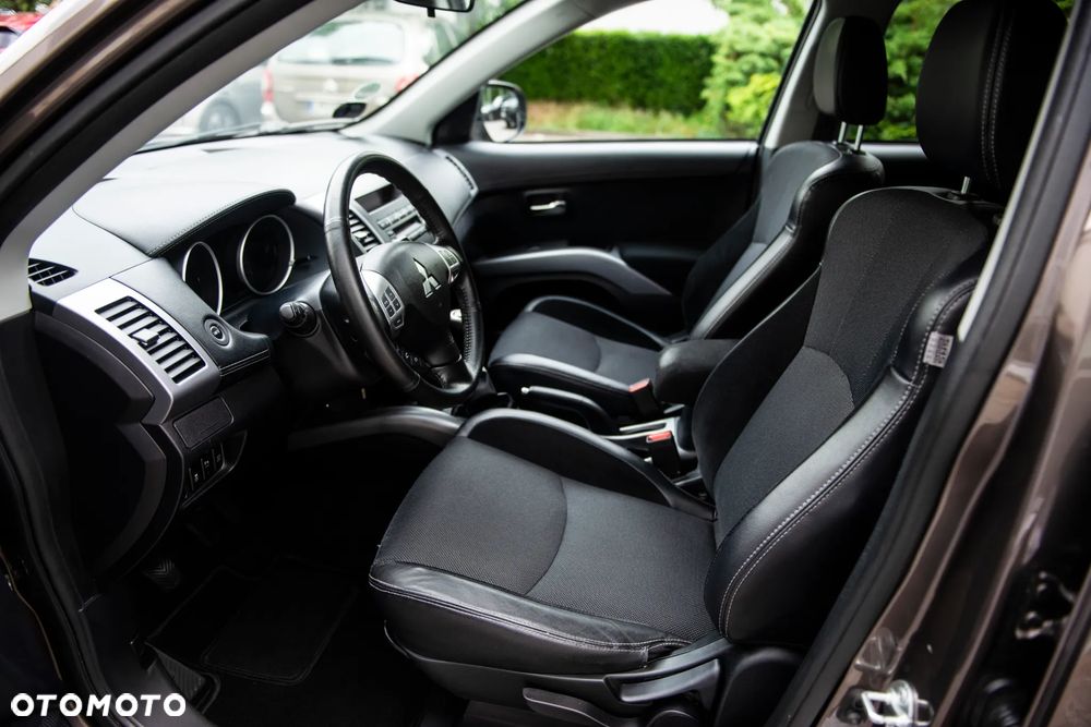 Mitsubishi Outlander 2.0 2WD Edition - 16