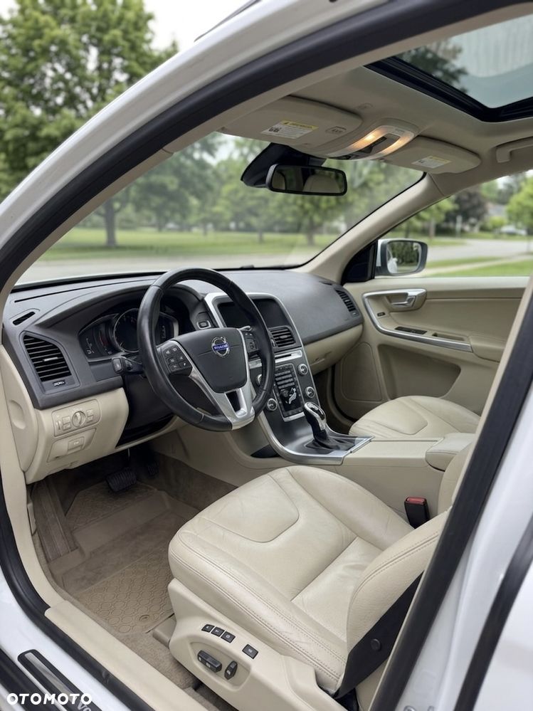 Volvo XC 60 3.2 AWD RDesign - 16