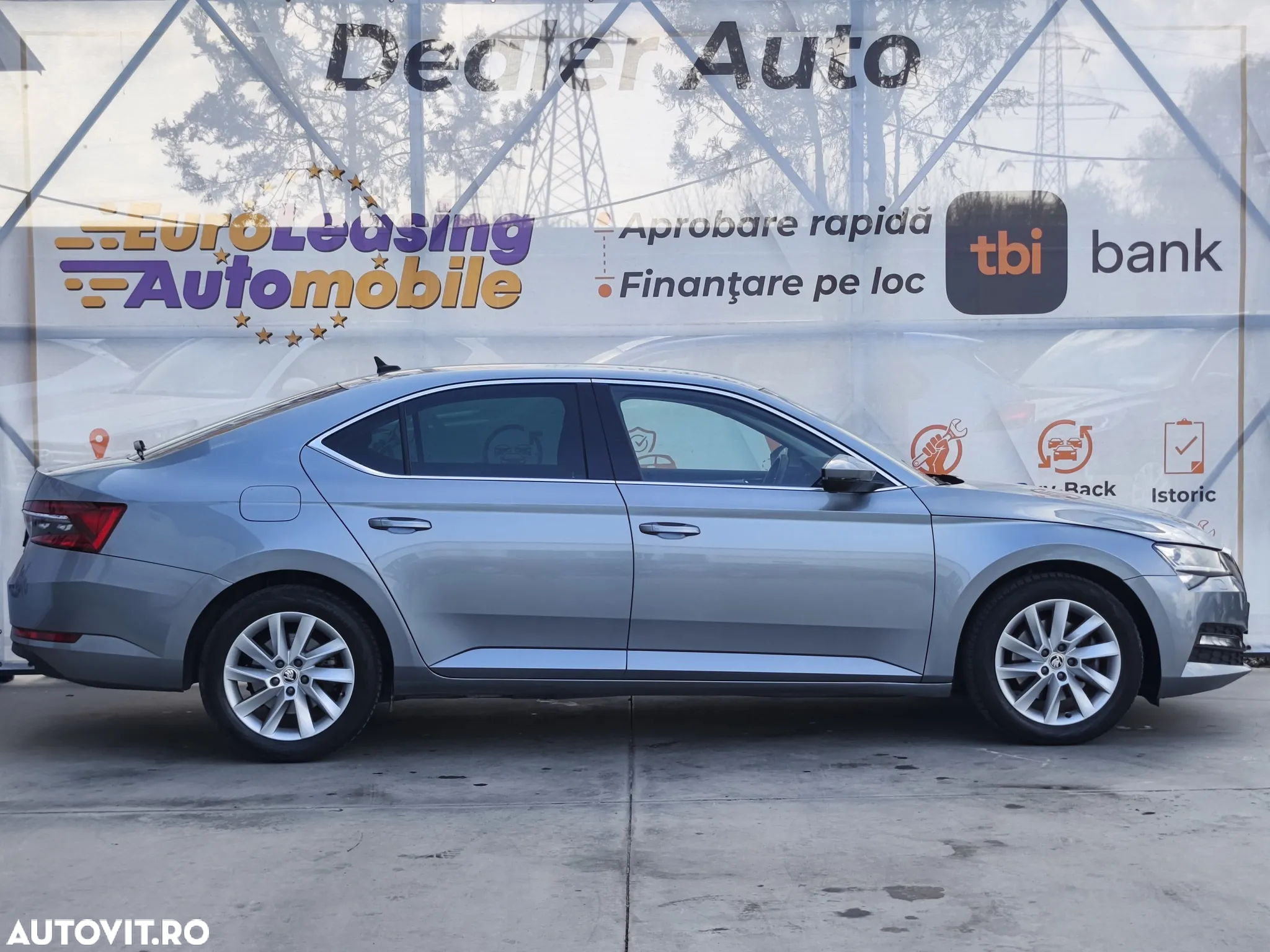 Skoda Superb 1.5 TSI ACT DSG Ambition - 4