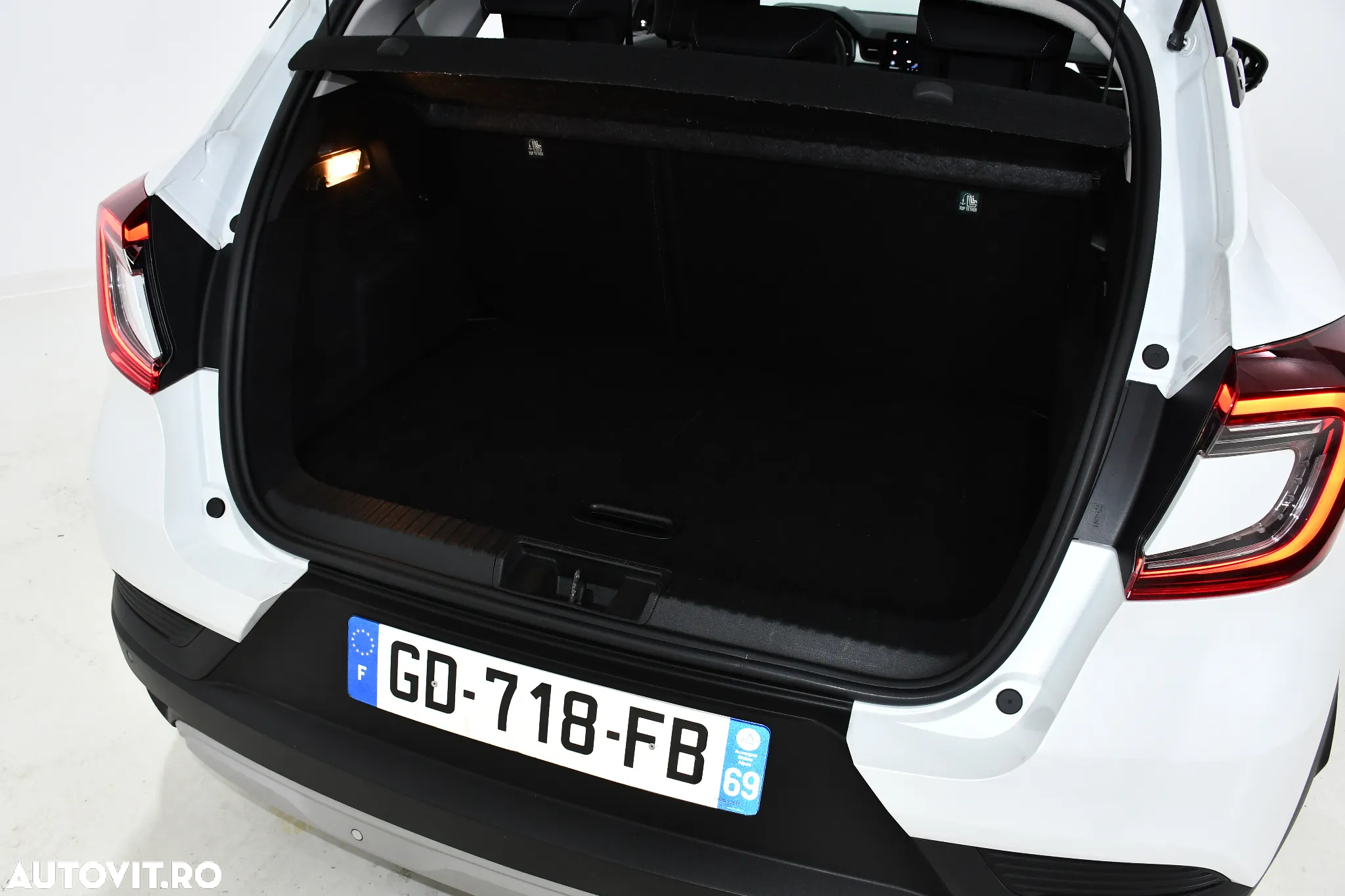 Renault Captur E-TECH Full Hybrid 145 EVOLUTION - 39