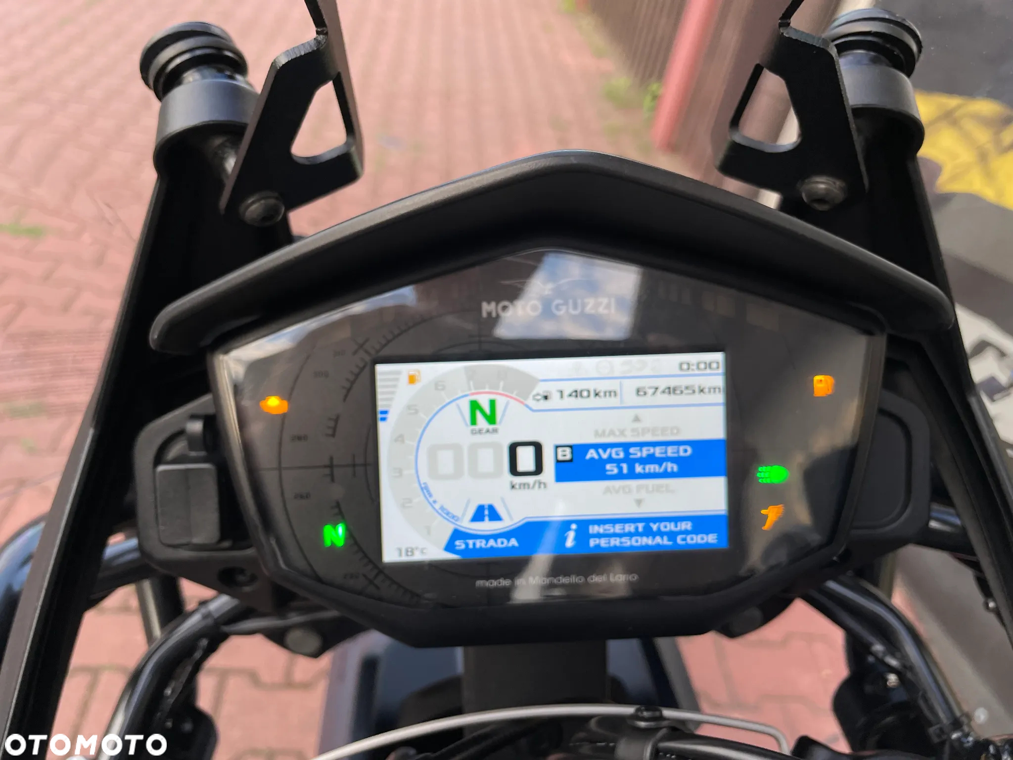 Moto Guzzi V85 - 17
