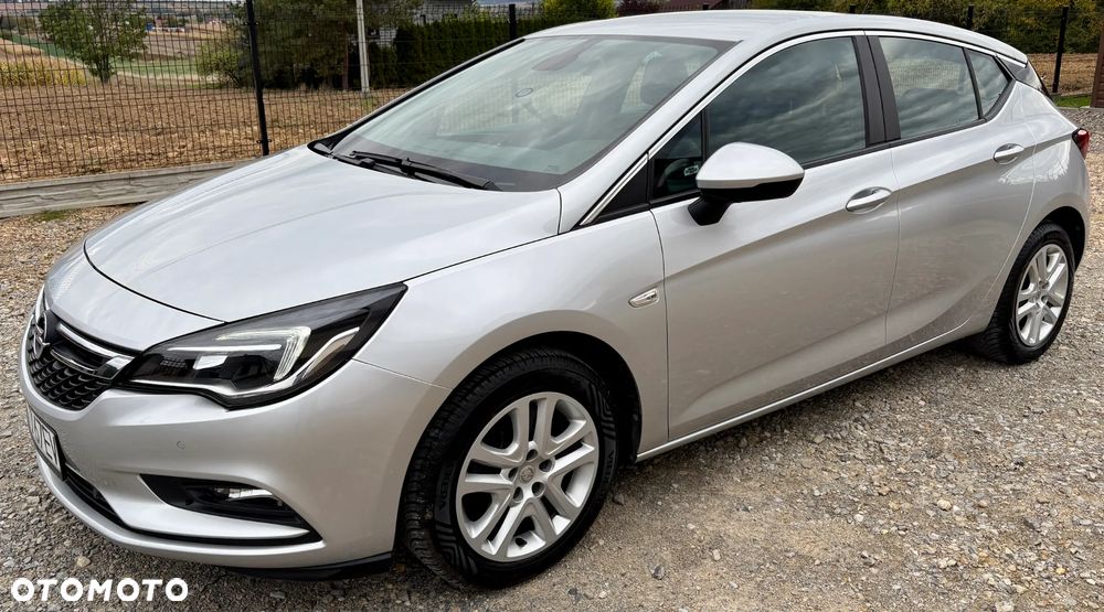Opel Astra 1.6 CDTI Enjoy S&S - 3