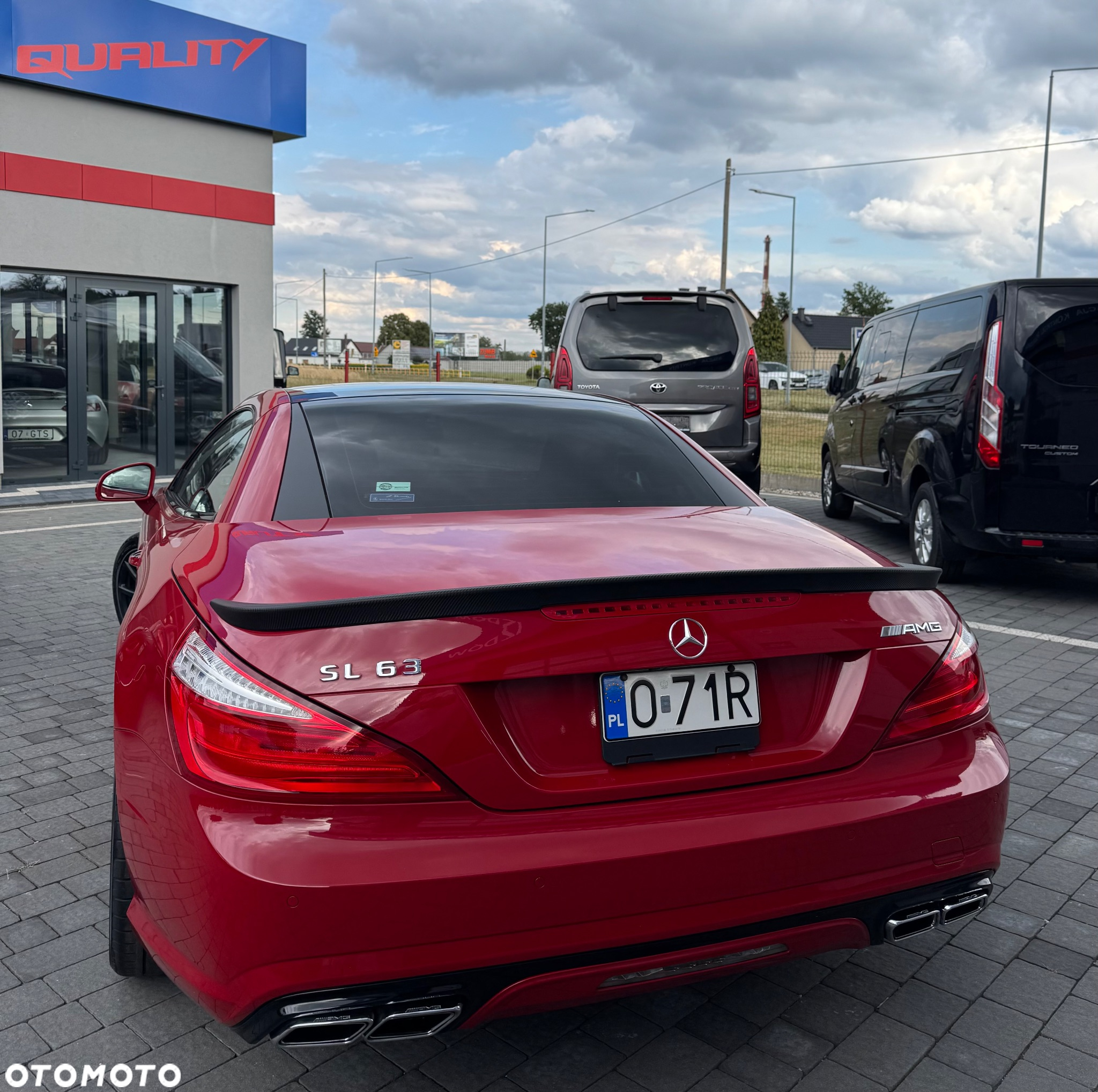 Mercedes-Benz SL 63 AMG - 14