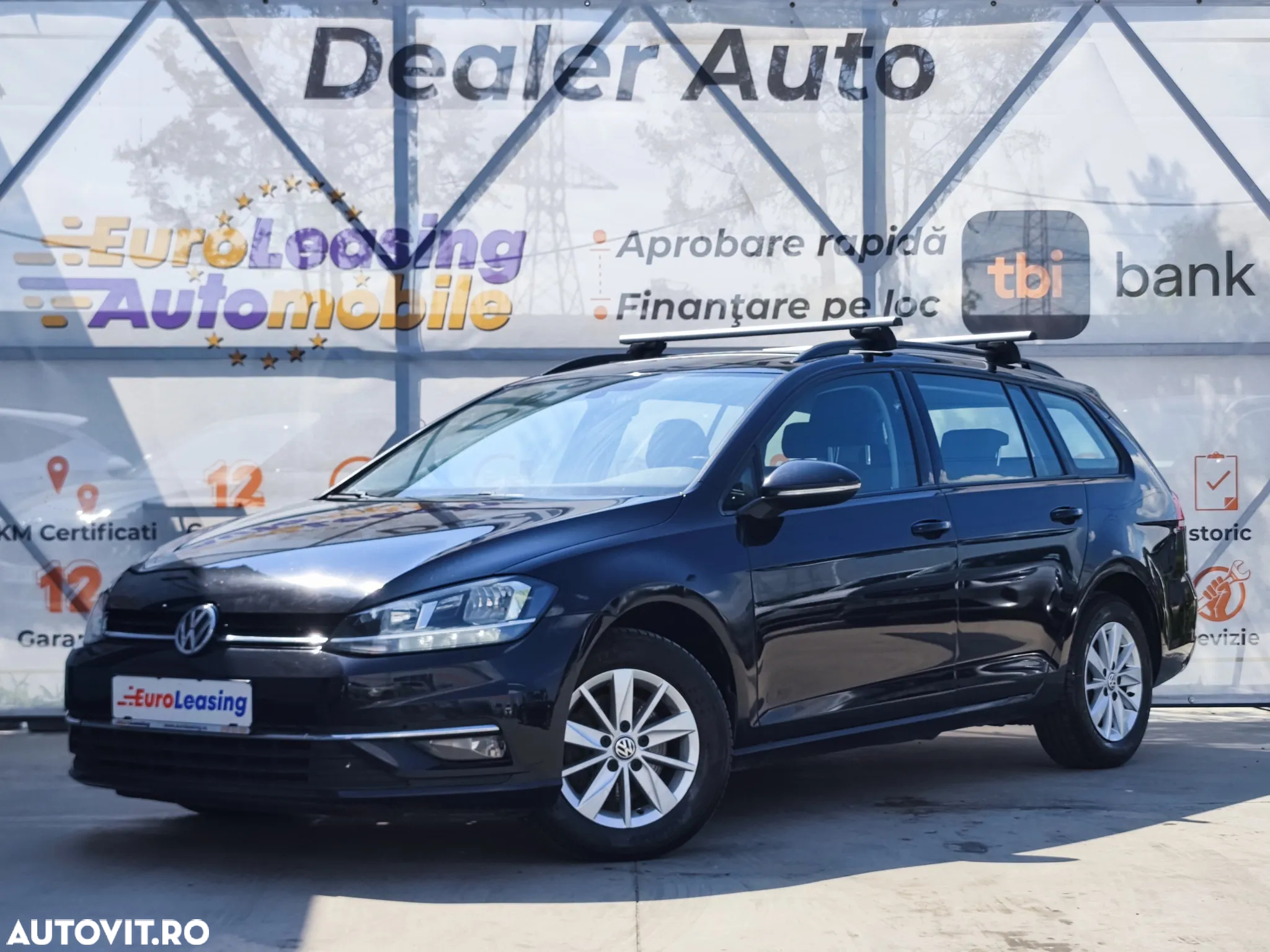 Volkswagen Golf 1.6 TDI DSG Comfortline - 2