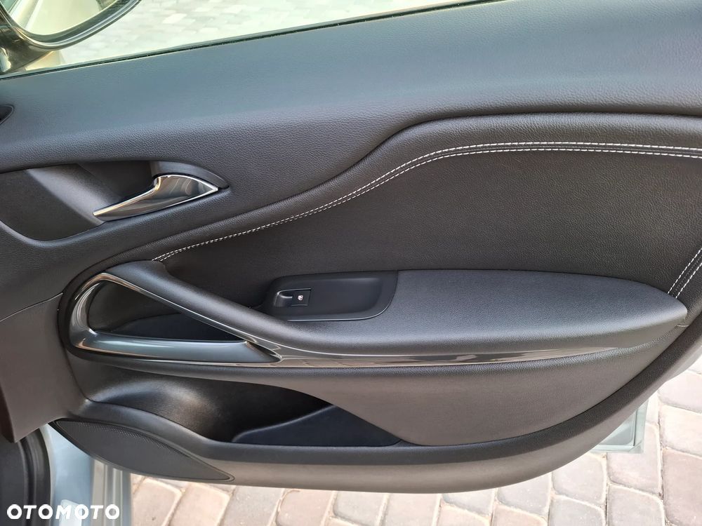 Opel Zafira 2.0 CDTI Enjoy - 31