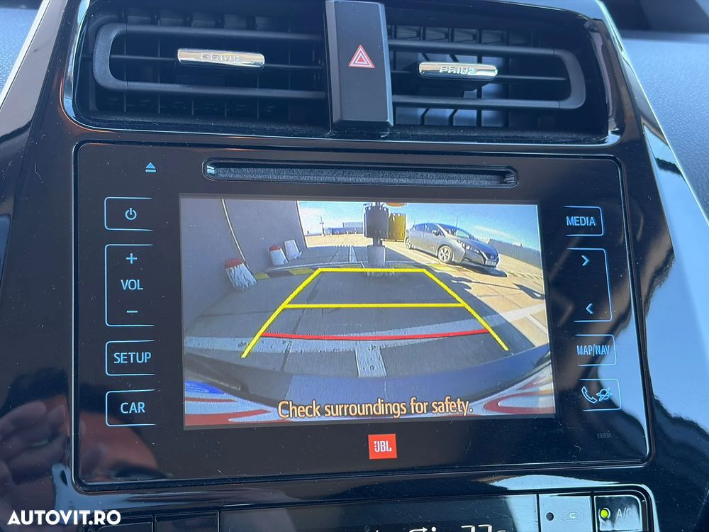 Toyota Prius (Hybrid) Executive - 7