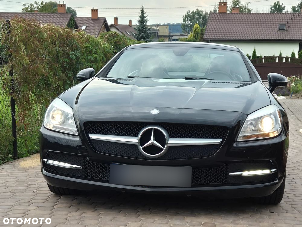 Mercedes-Benz SLK 300 9G-Tronic - 2