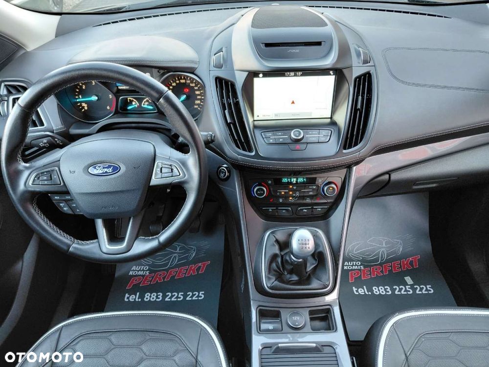 Ford Kuga - 22